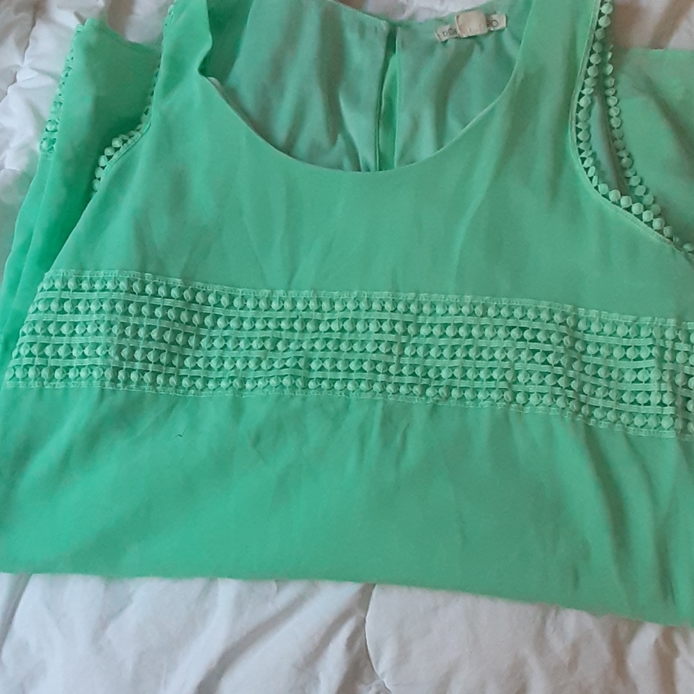 Green straight dress